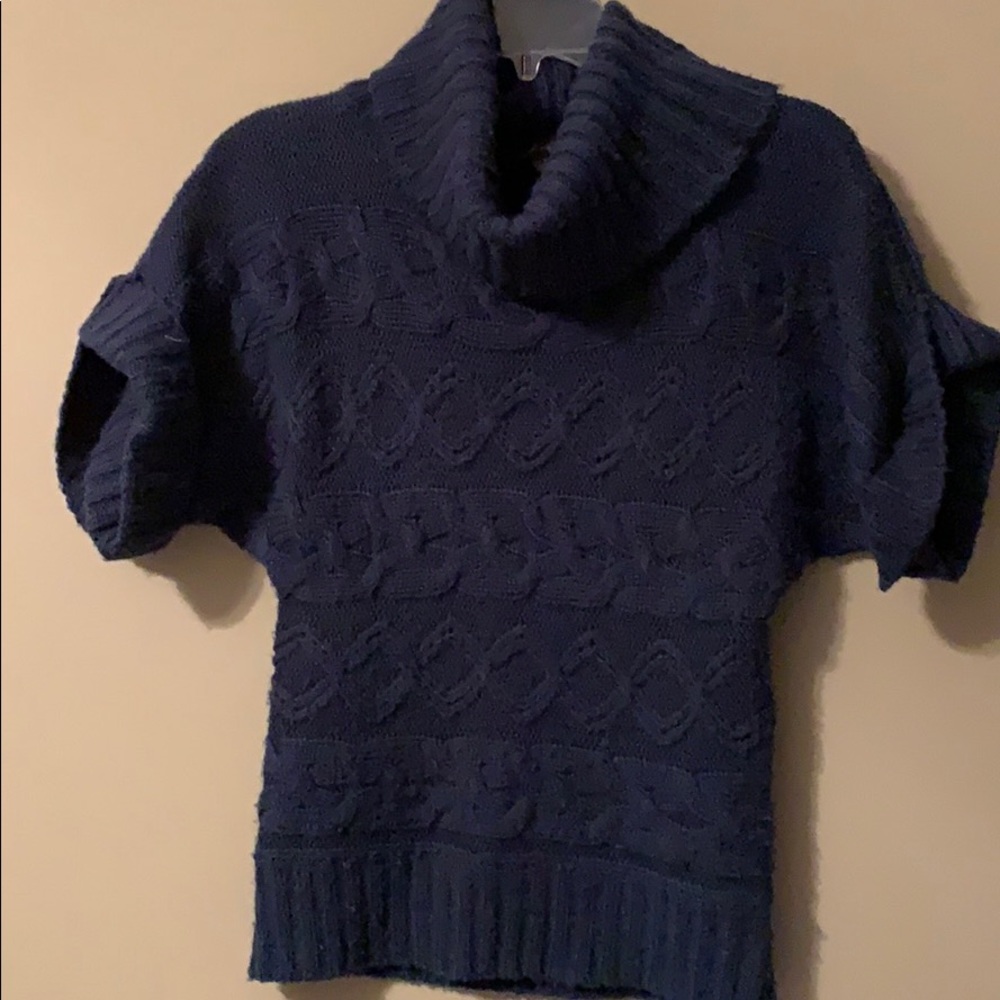 Forever XXI Cable-knit short sleeve sweater